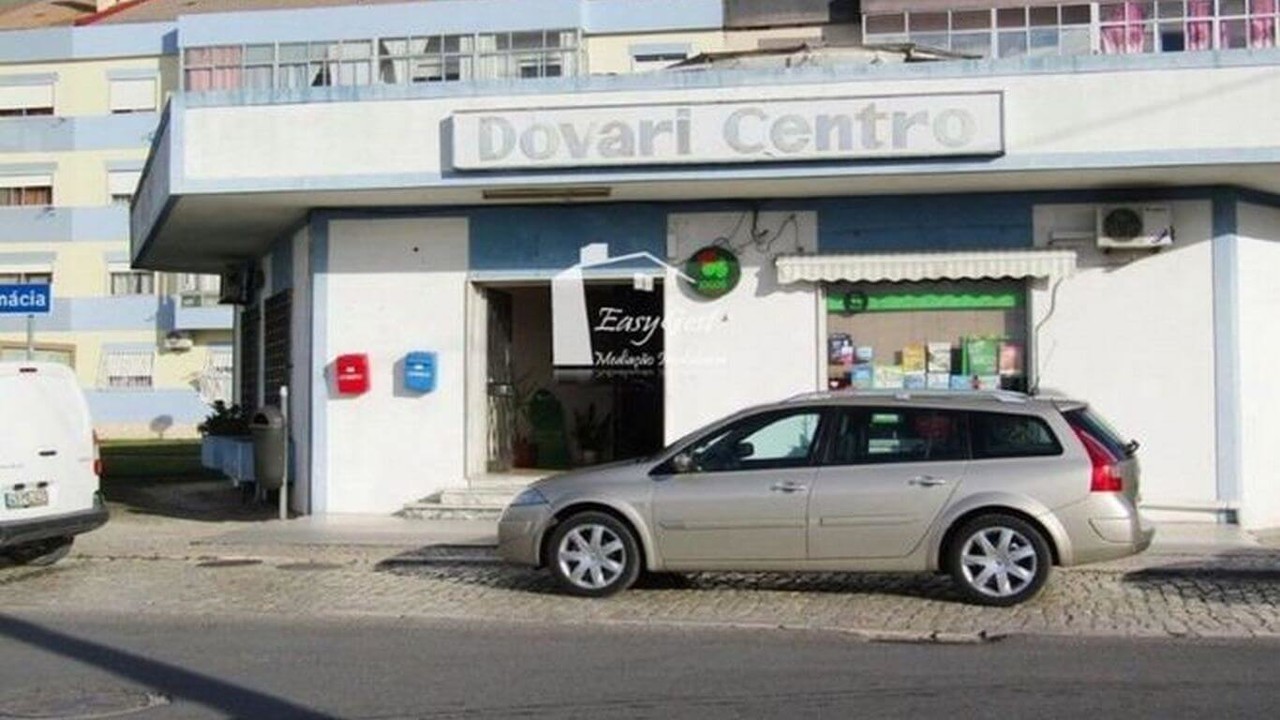 Café Dovari